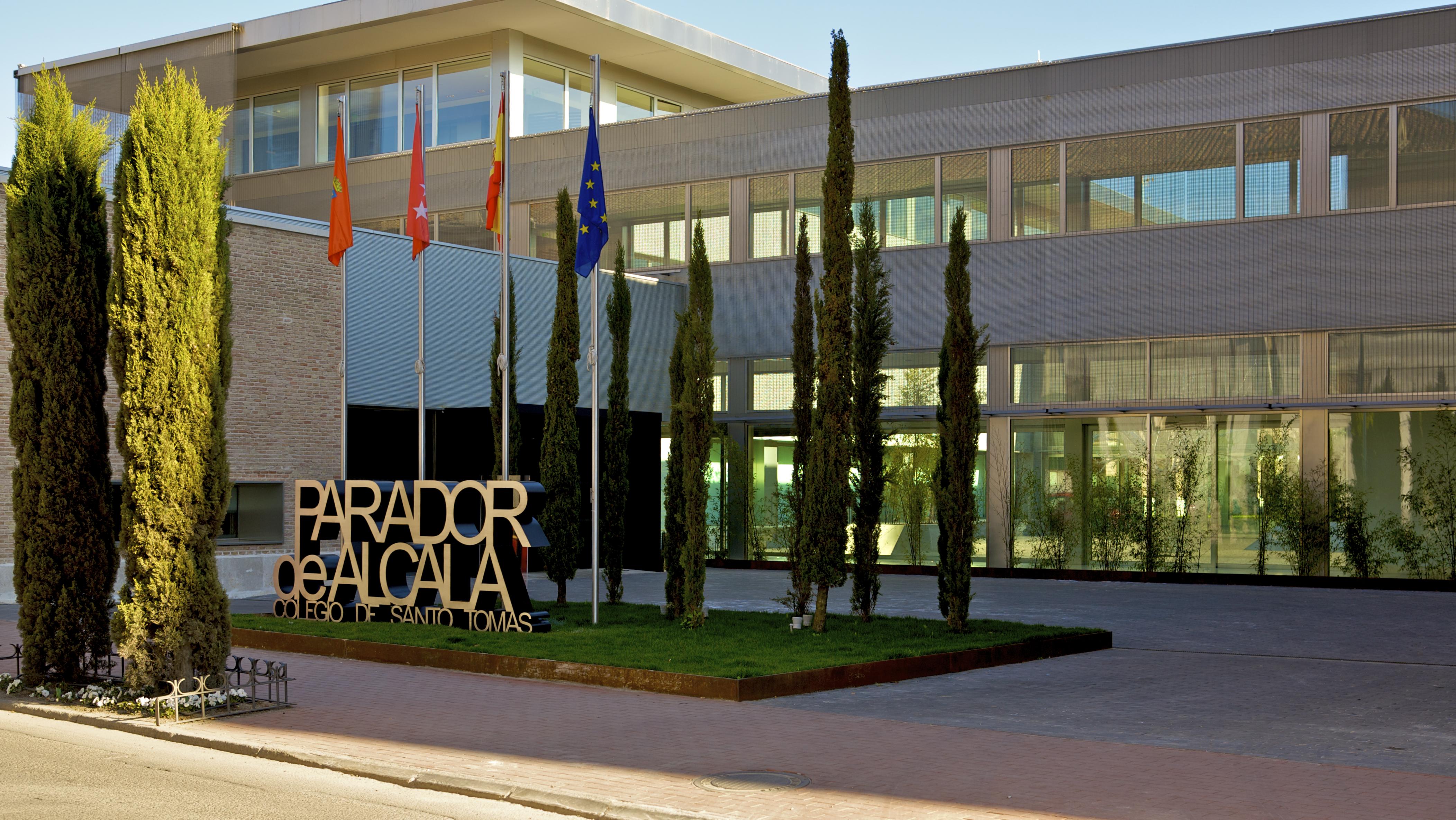 Parador De Alcalá de Henares Exterior photo