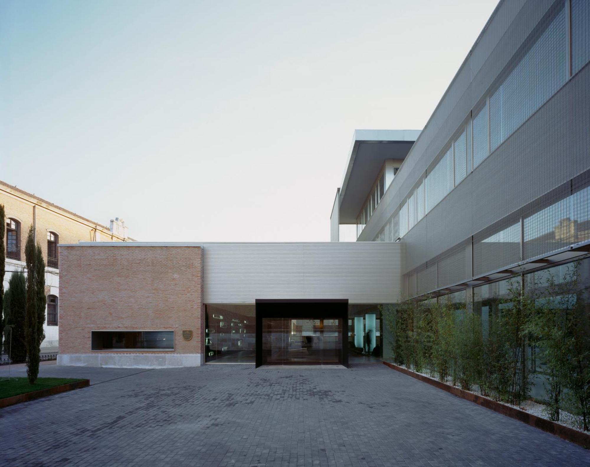 Parador De Alcalá de Henares Exterior photo