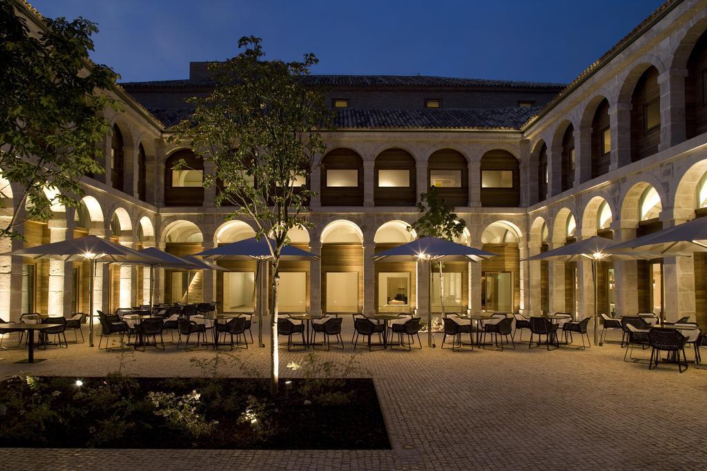 Parador De Alcala De Henares Hotel Exterior photo